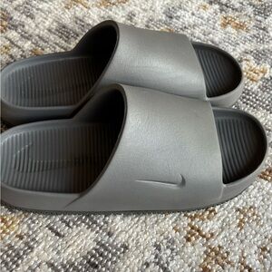 Nike Men's Comfort Charcoal Slide Sandals
